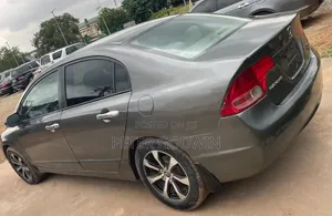 Honda Civic 2006 Gray