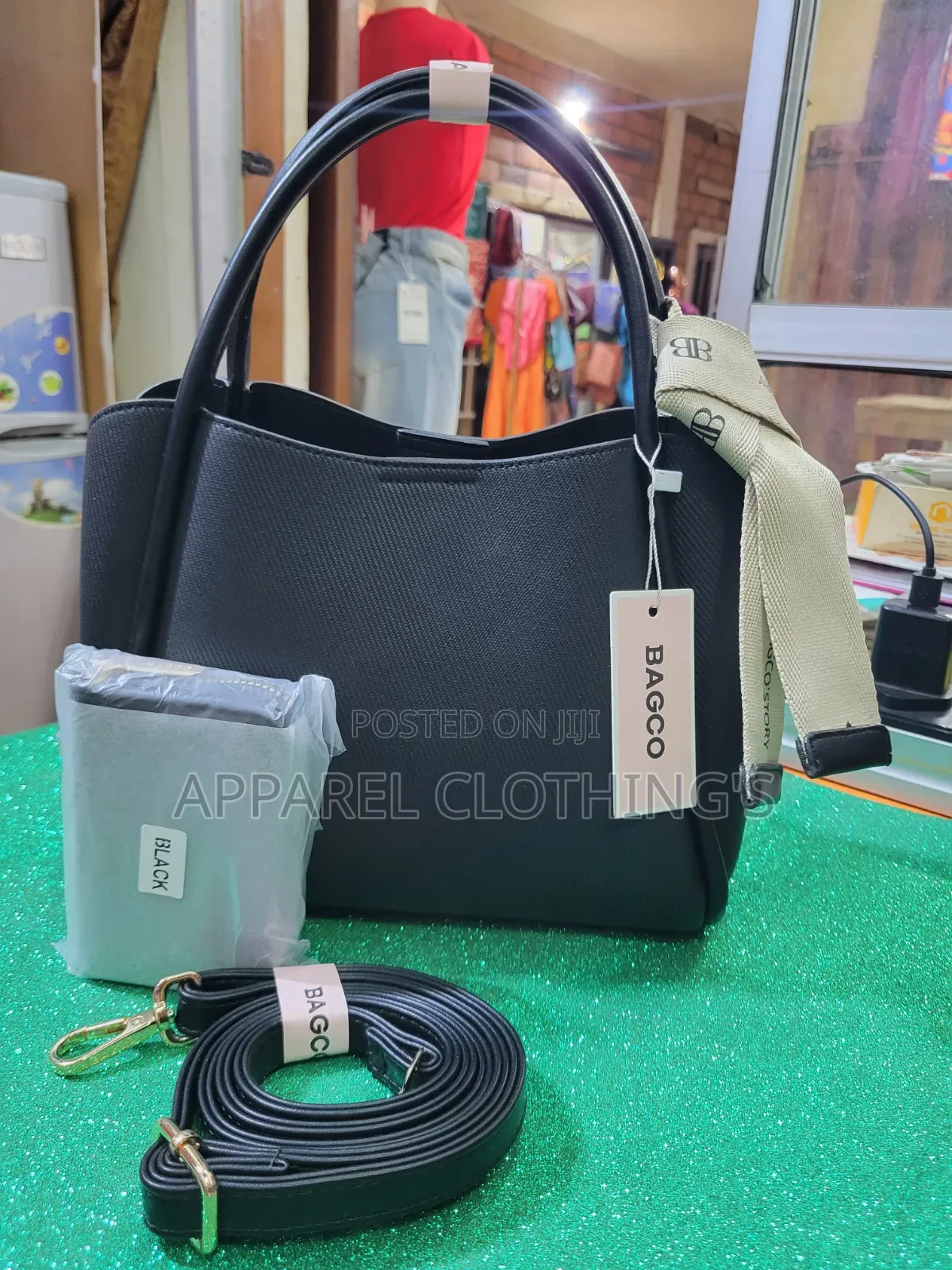 Structured Bag