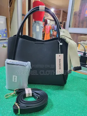 Structured Bag