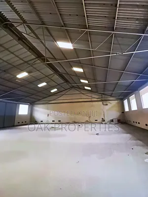 3000SQM Warehouse With Offices on 20 Plots of Land at Old GRA