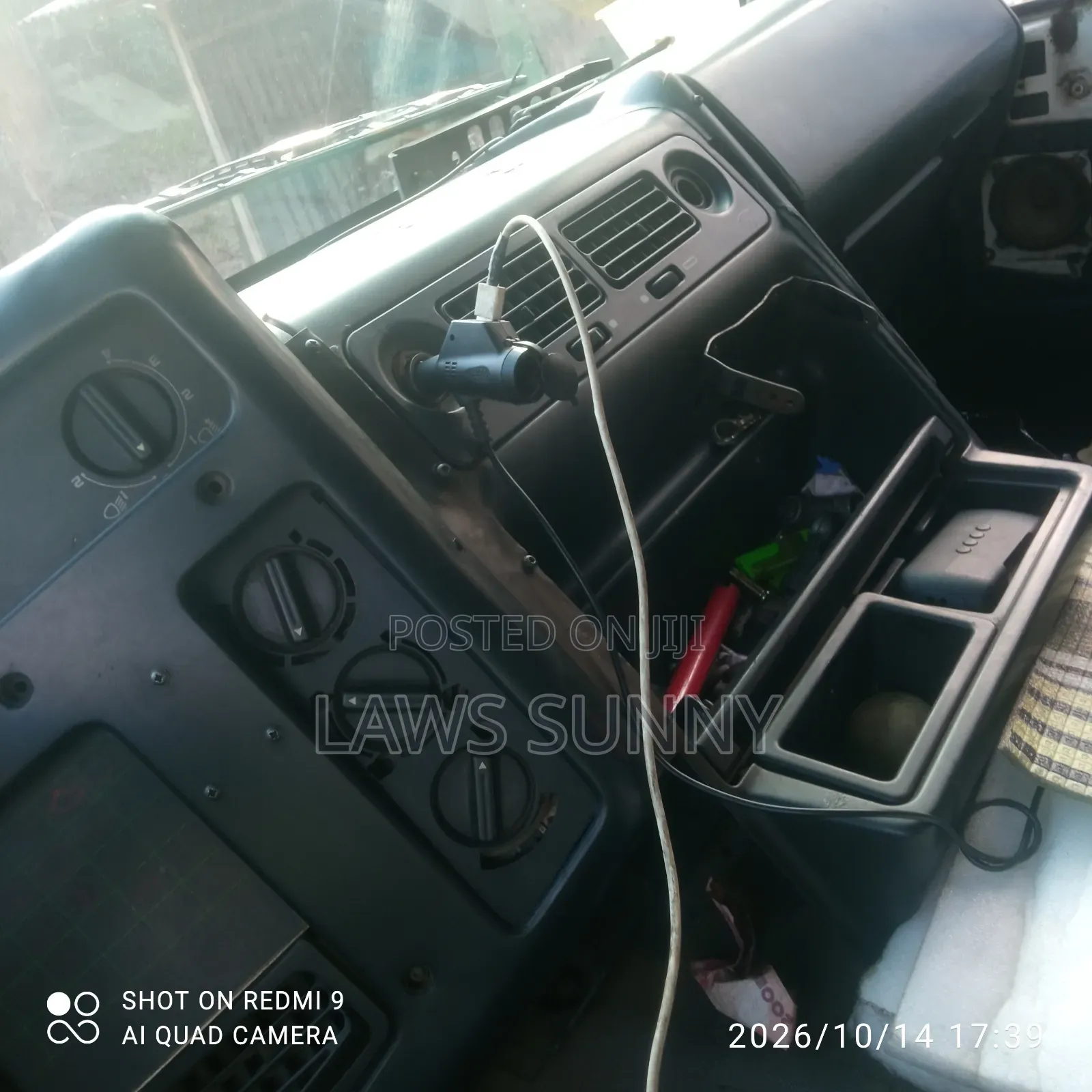 Super Sharp Truck Daf 65 Cool Engin and Gear