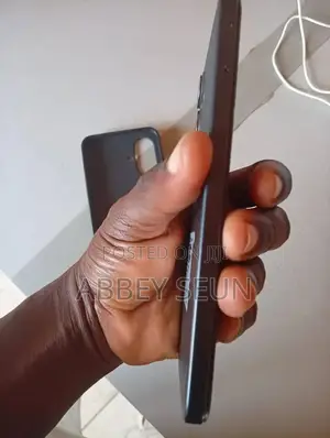 Tecno Pop 10 64 GB Black