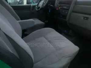 Volkswagen Transporter 2000 Green