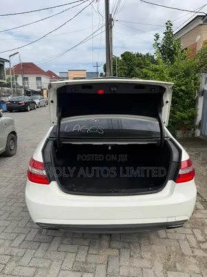 Mercedes-Benz E350 Base 4dr Sedan RWD (3.5L 6cyl 7A) 2010 White