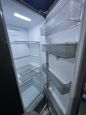 Hisense 529L Side-by-Side Inverter Fridge – Only 6 Months Used!