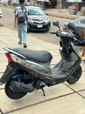 Honda 2024 Gray