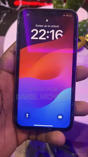 Apple iPhone 11 64 GB Purple