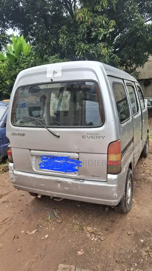 Bus 2006 Silver