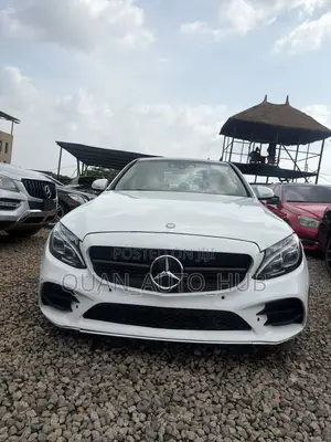 Mercedes-Benz C300 Luxury 4Matic Sedan AWD (2.0L 4cyl 7A) 2016 White