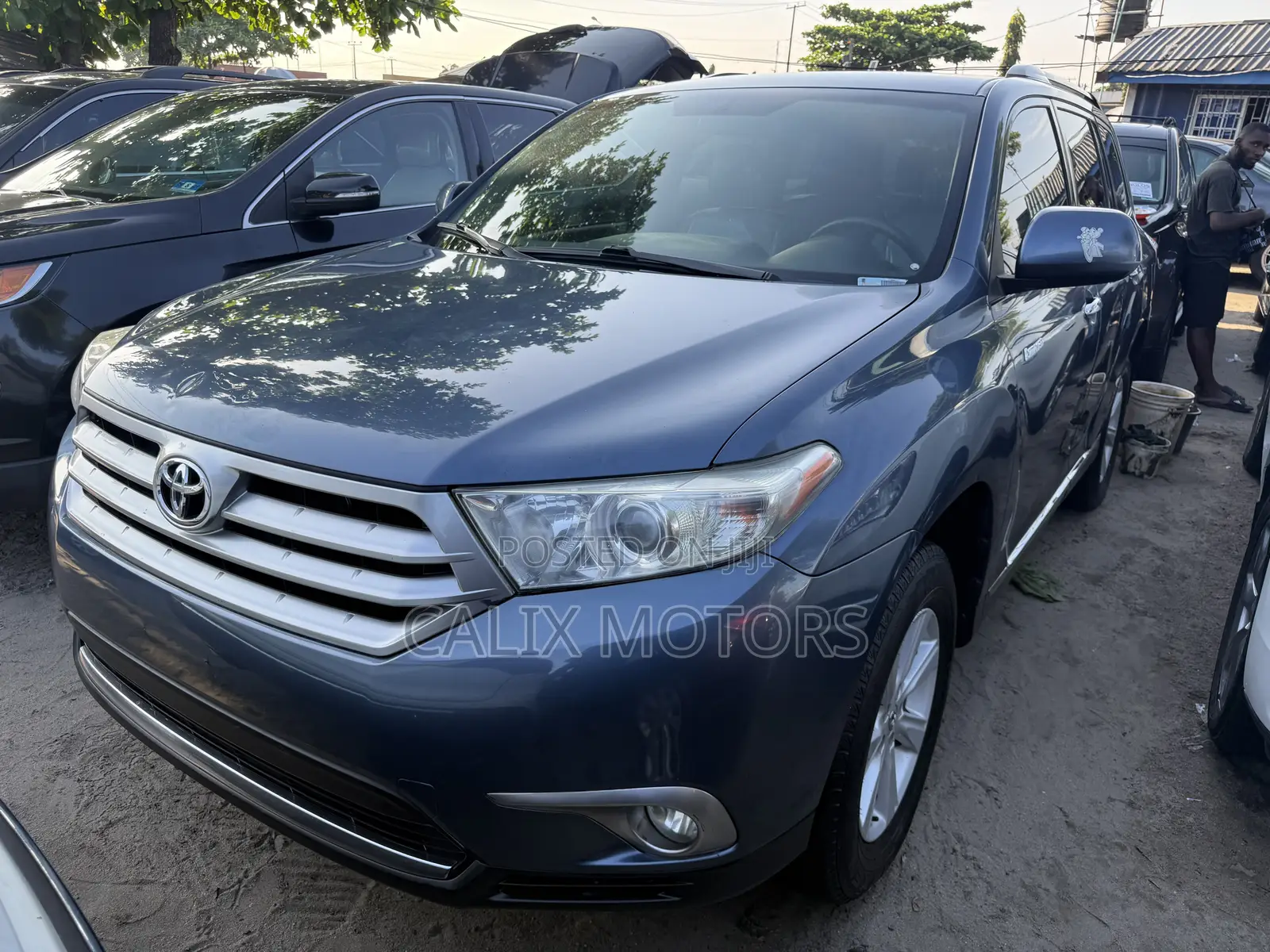 Toyota Highlander 2012 Blue
