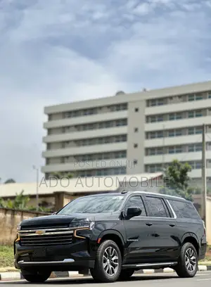 Chevrolet Suburban 2025 Black