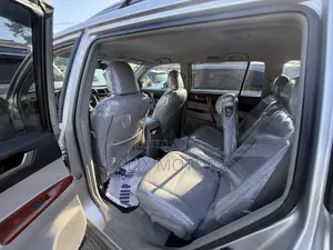 Toyota Highlander 2013 Silver