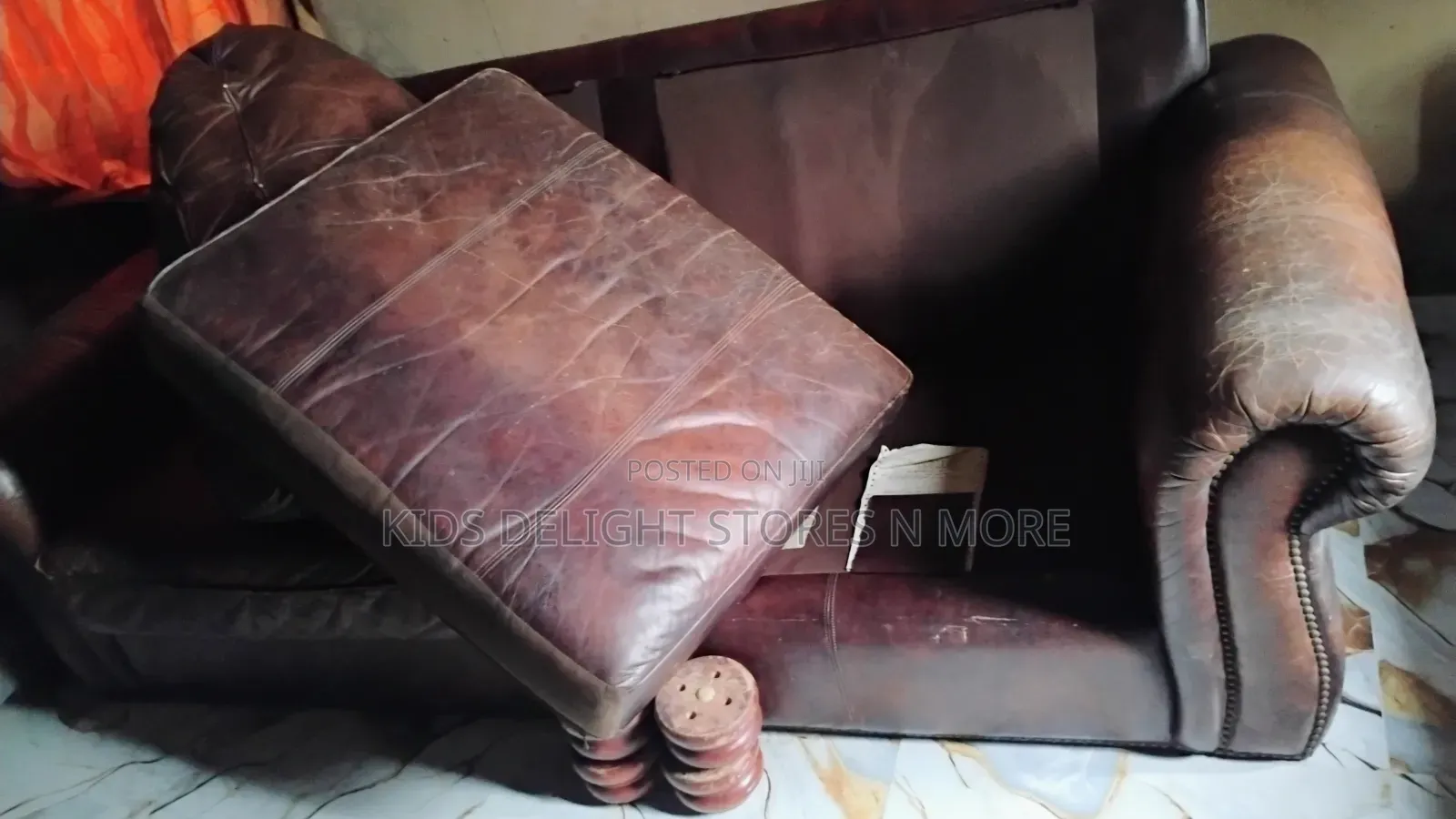 3 Seater Leather Sofa (Negotiable)