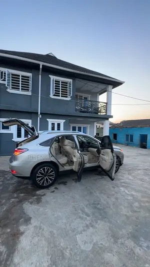 Lexus RX 350 FWD 2014 Gold