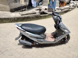 Honda 2022 Gray