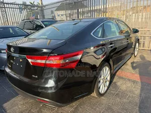 Toyota Avalon XLE Premium 4dr Sedan (3.5L 6cyl 6A) 2015 Black