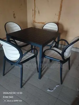 4 Seater Outdoor Dining