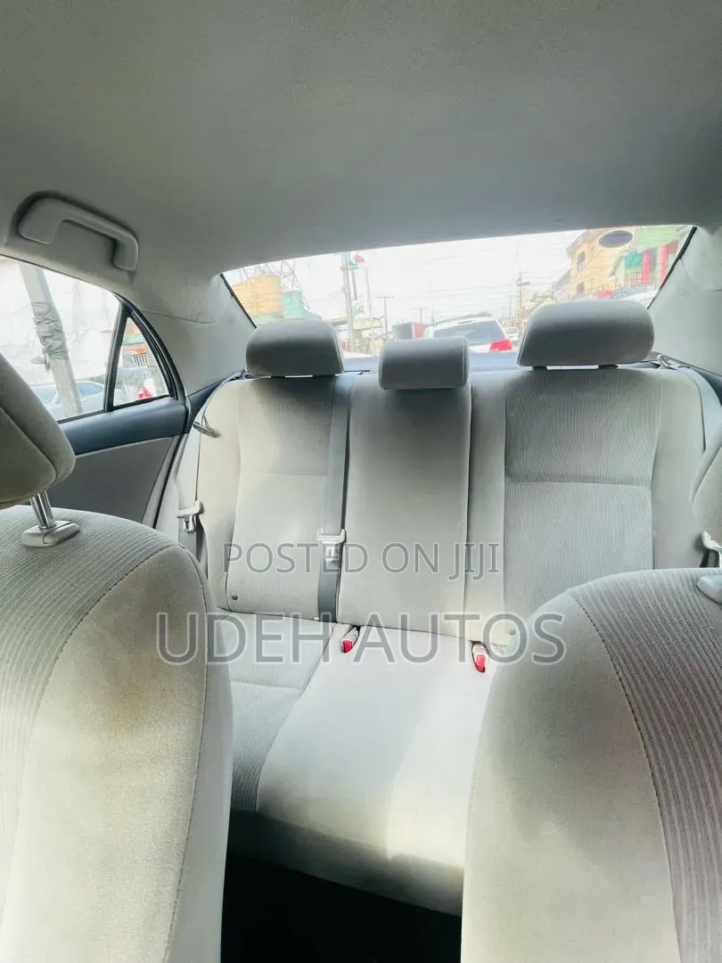 Toyota Corolla 2012 Blue