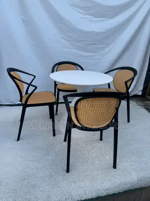 4 Seater Dining Set