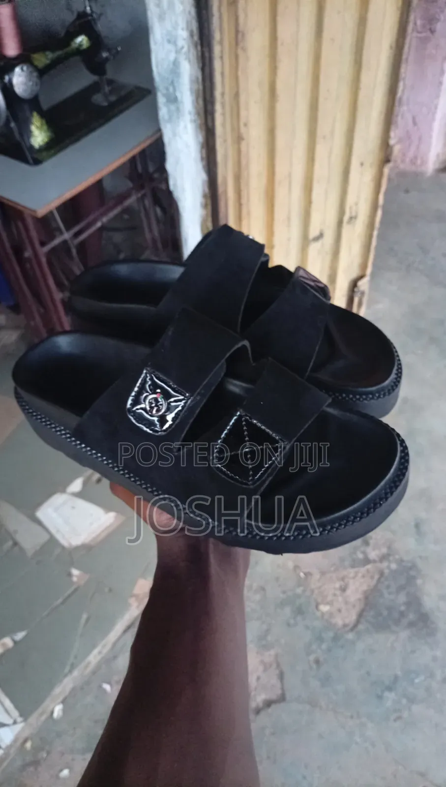 Skin Palm Sandals