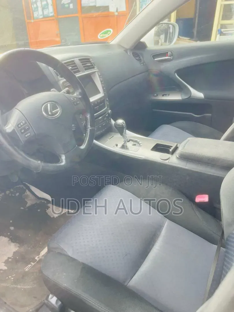 Lexus IS 2007 Silver