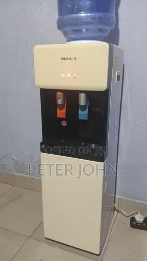 Maxi Hot and Cold Water Dispenser