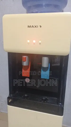 Maxi Hot and Cold Water Dispenser