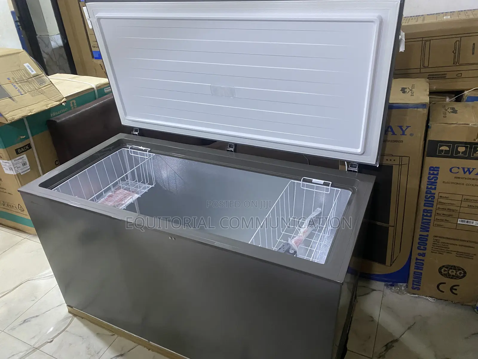 Hisense FC-55DD 420L Frozen Food Storage Solution