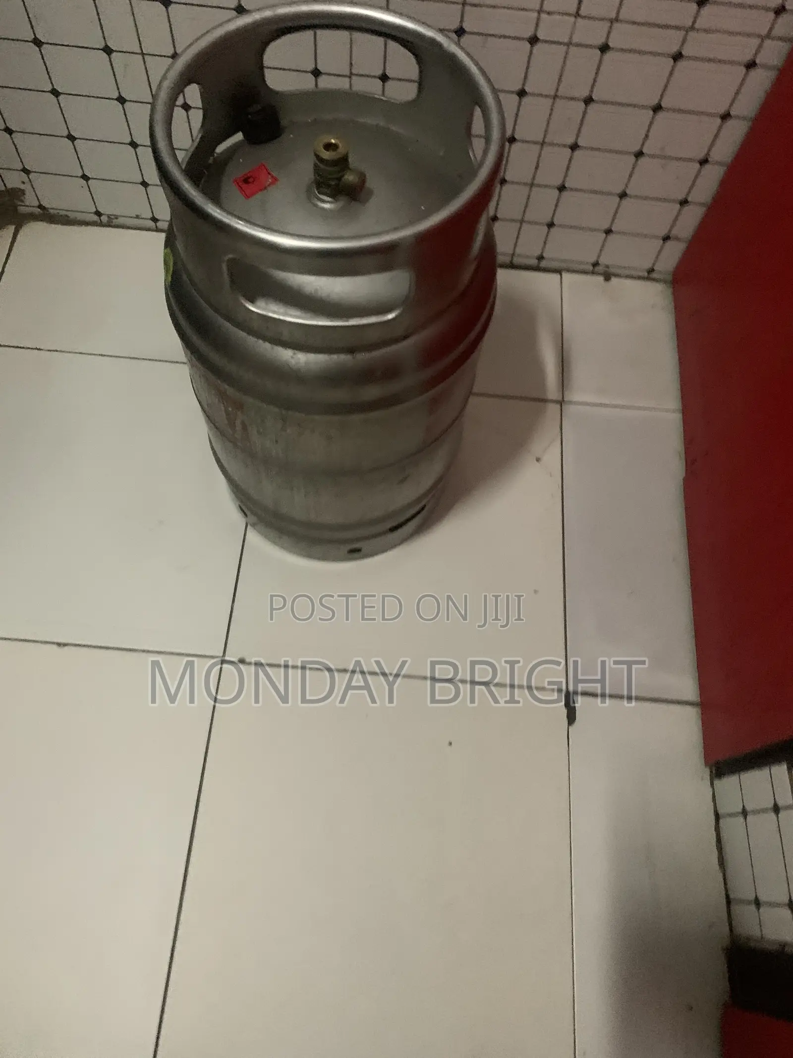 Neatly Used Gas Cylinder for Sales