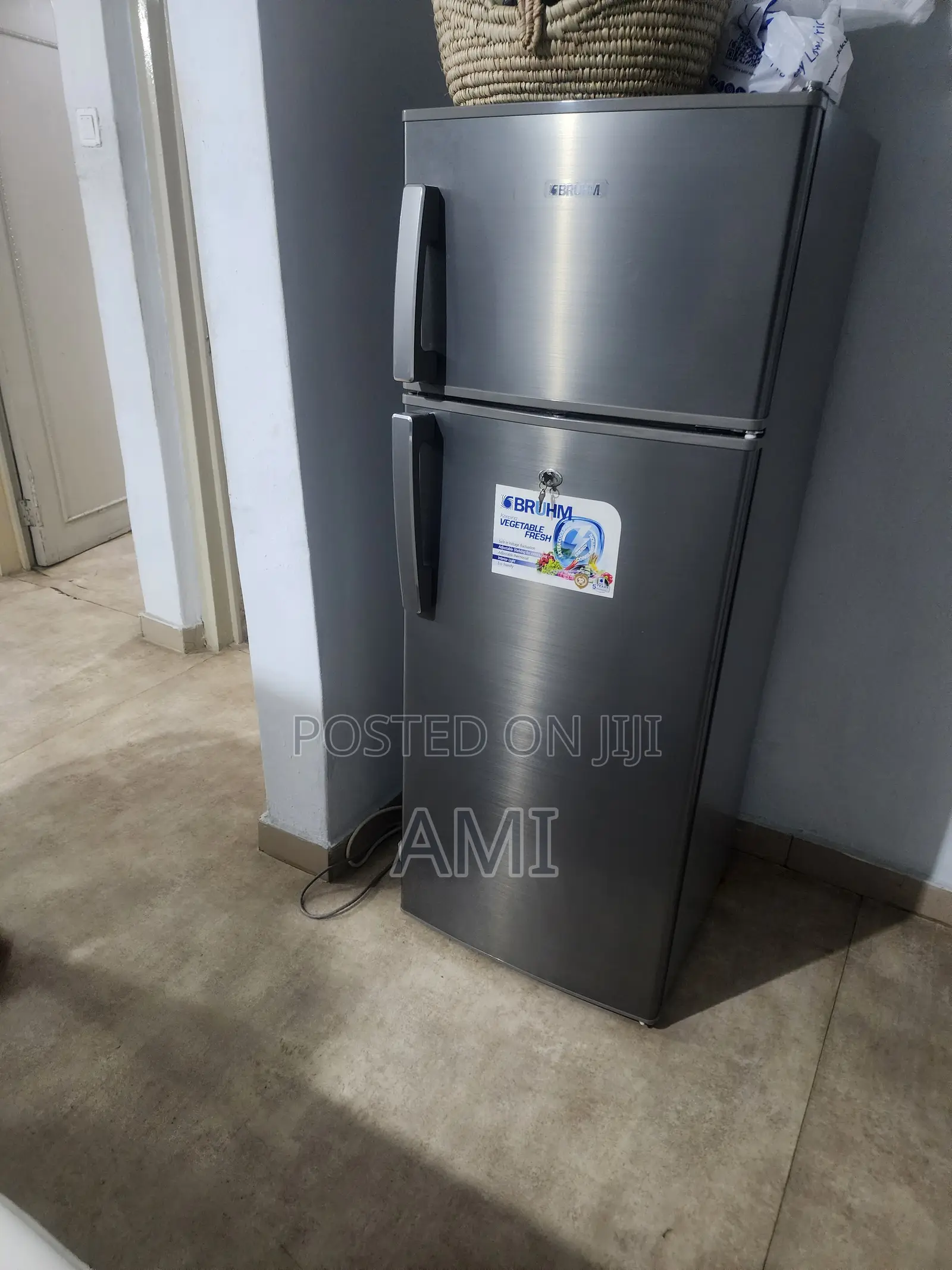 Neatly Used Bruhm Fridge 205l