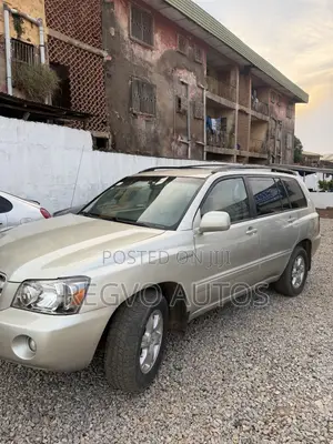 Toyota Highlander 2005 Silver