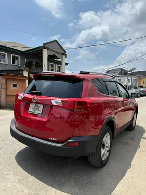 Toyota RAV4 2015 Red