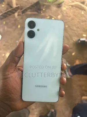 Samsung Galaxy A06 64 GB White