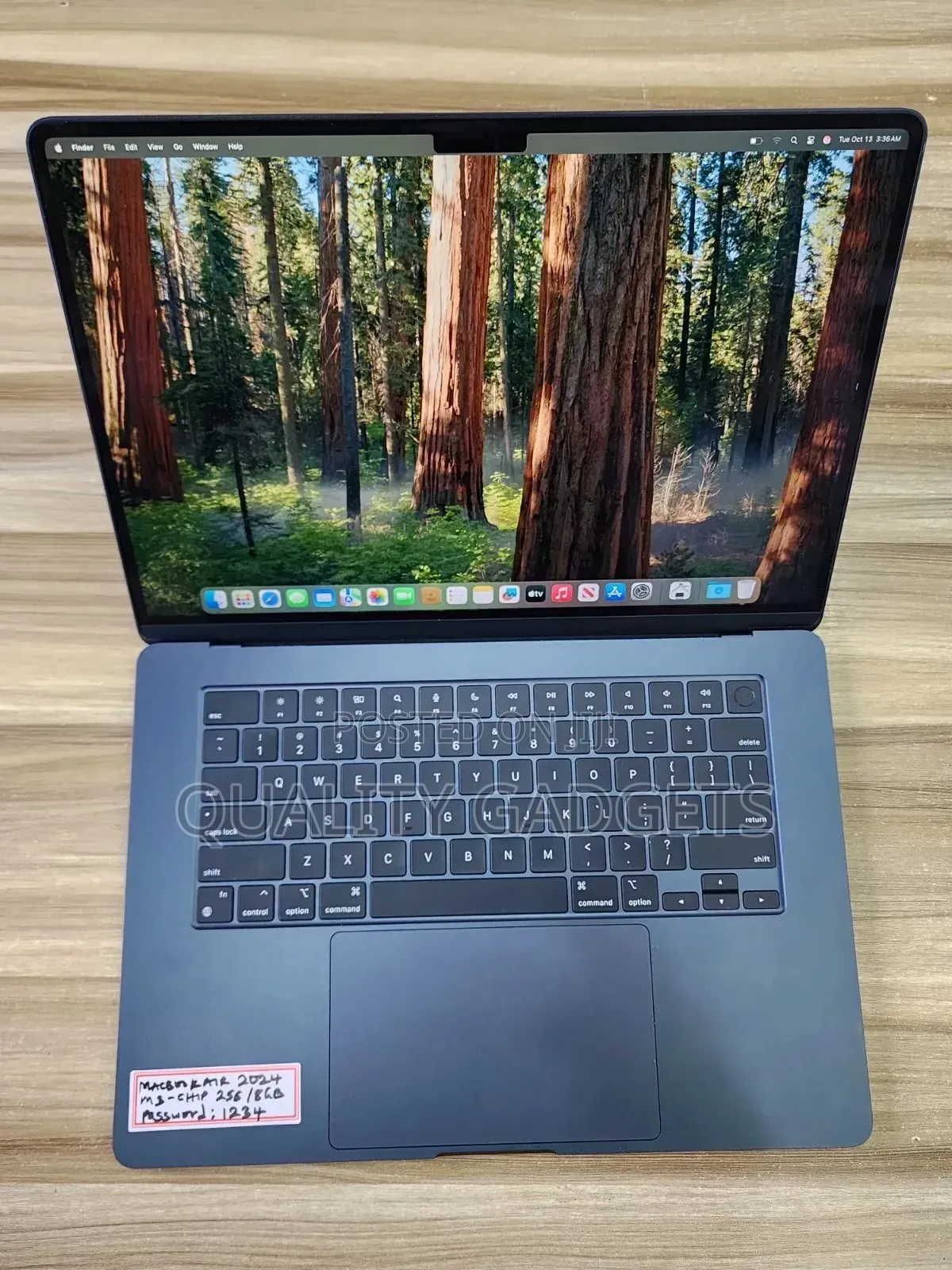 Laptop Apple MacBook Air 2024 M3 8GB Apple M3 SSD 256GB