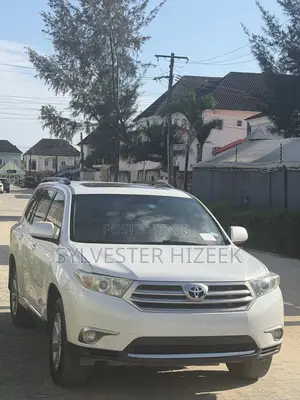 Toyota Highlander 2013 White