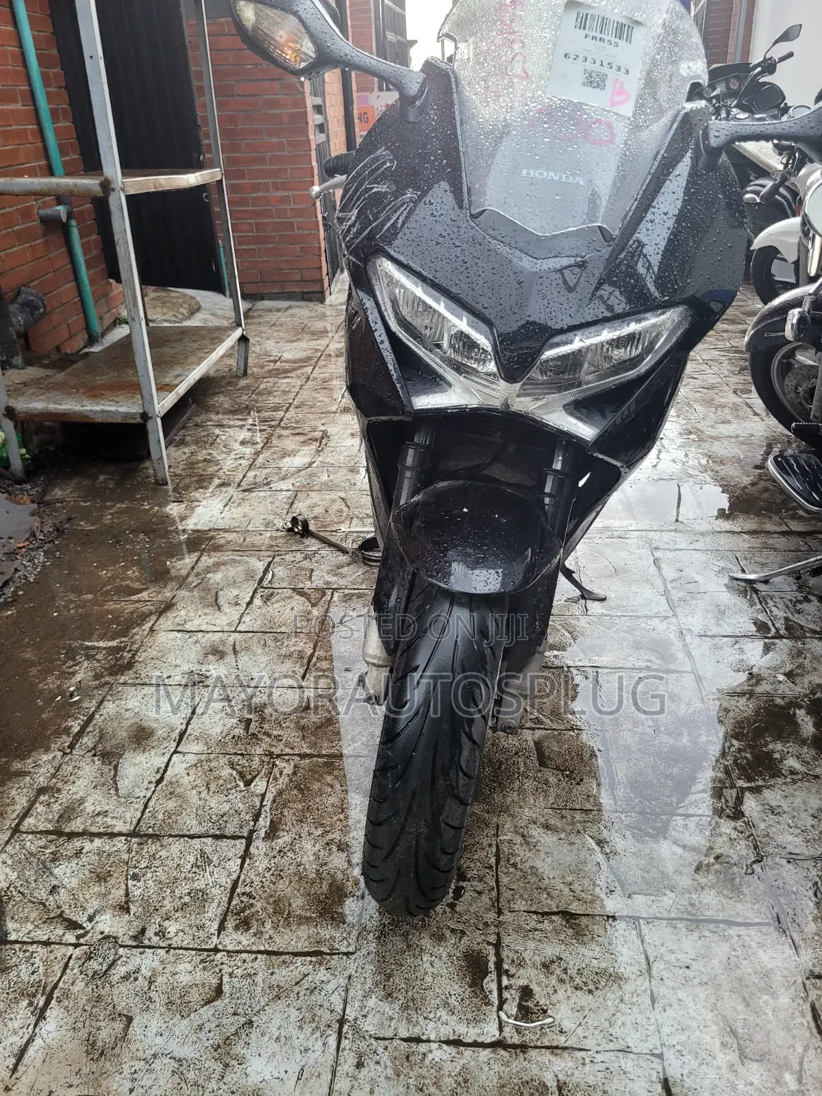 Honda VF 2015 Black