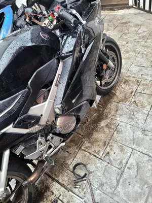 Honda VF 2015 Black