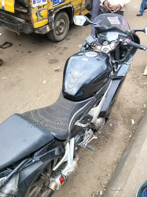 Honda VF 2015 Black