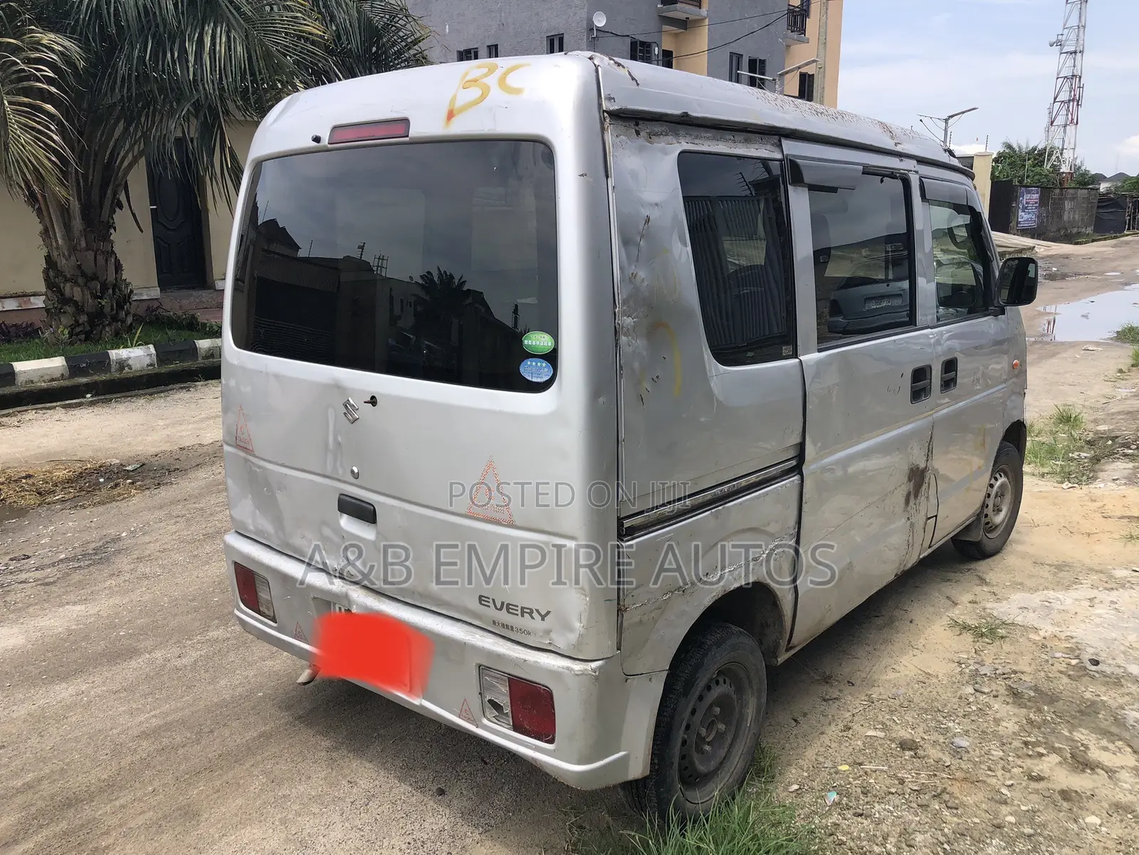 Suzuki APV Minibus 2011 Silver