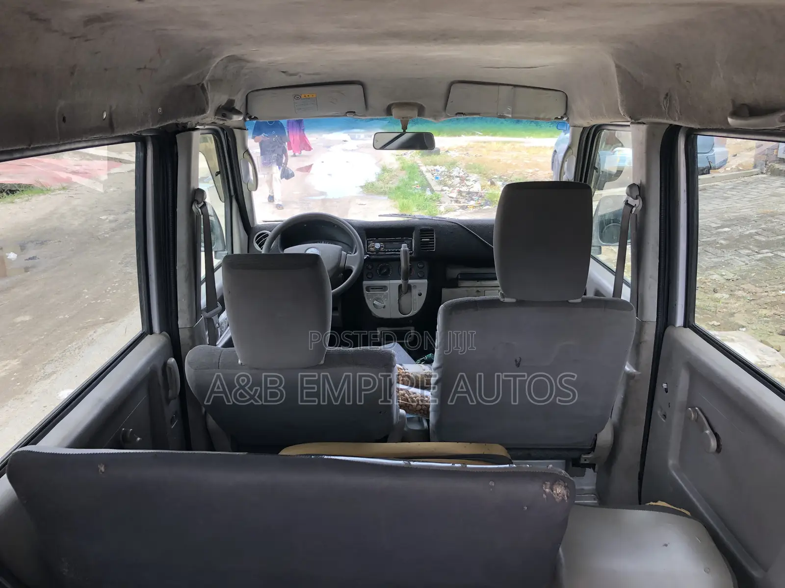 Suzuki APV Minibus 2011 Silver