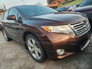 Toyota Venza 2010 Brown