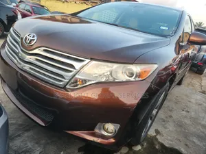 Toyota Venza 2010 Brown
