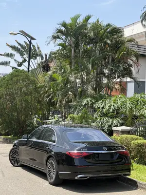 Mercedes-Benz S-Class 2023 Black