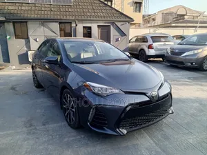 Toyota Corolla SE (1.8L 4cyl 2A) 2019 Gray