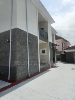 4bdrm Duplex in Opposite Games, Kaura for rent