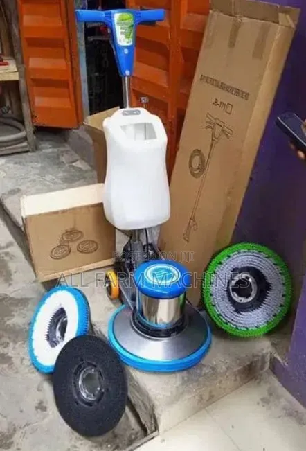 Floor Scrubbing Machine