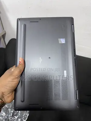 Laptop Dell Latitude 7420 32GB Intel Core i7 SSD 512GB