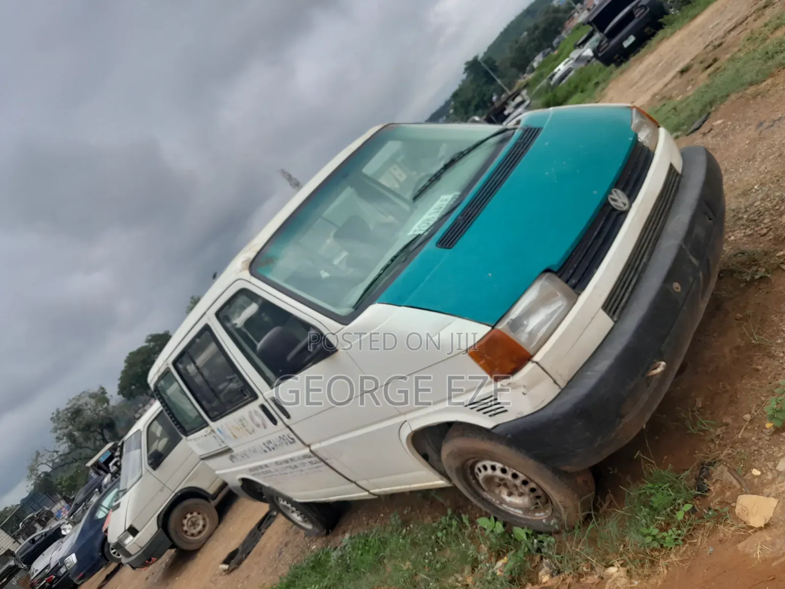 Volkswagen Transporter 2002 White