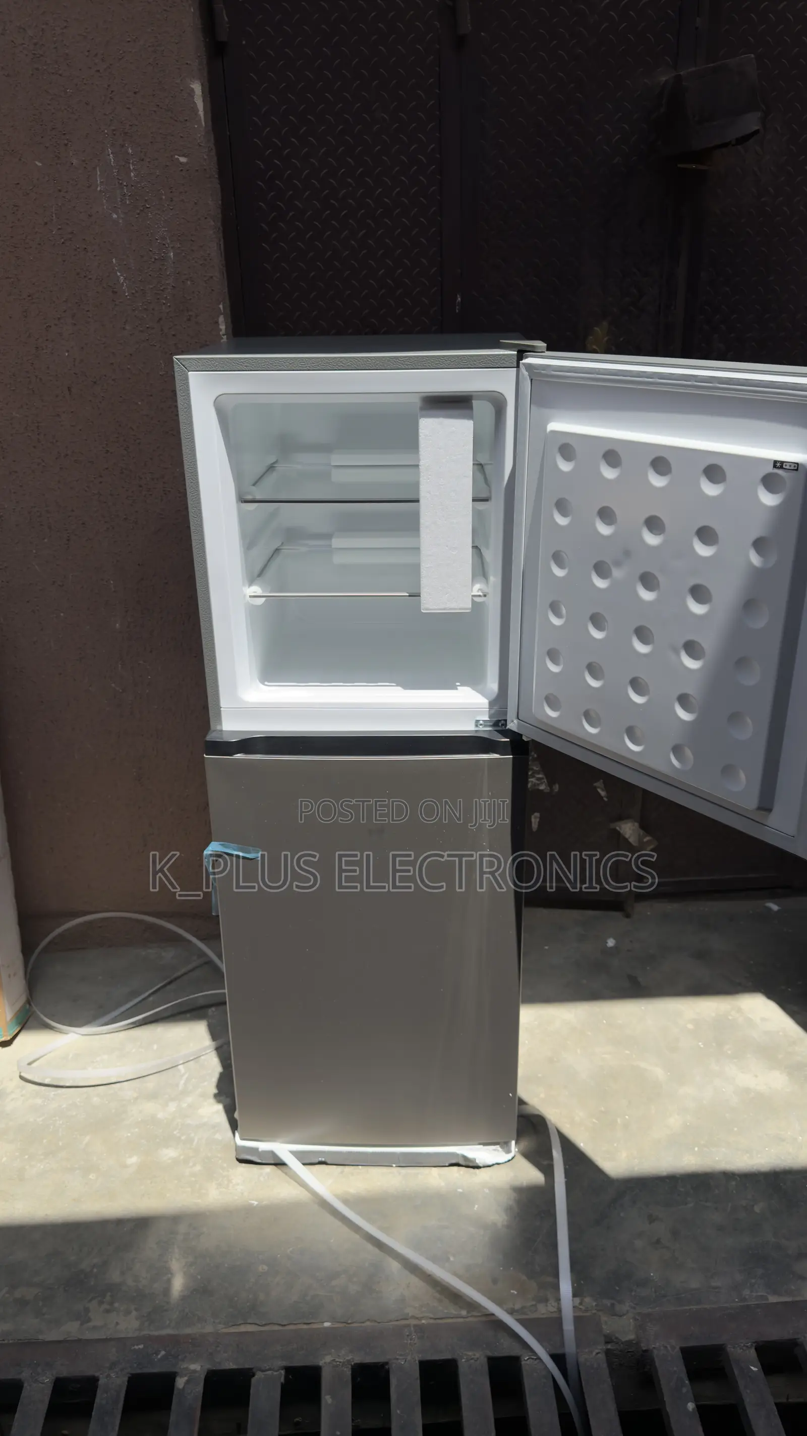 LG 182 Refrigerator 191l