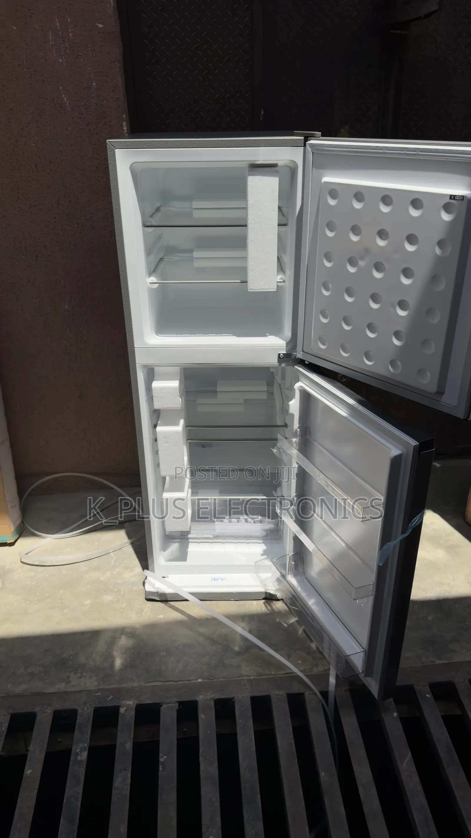 LG 182 Refrigerator 191l